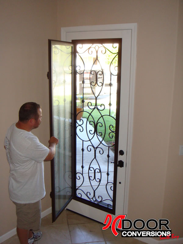 Monarch-Trading-Card-Interior